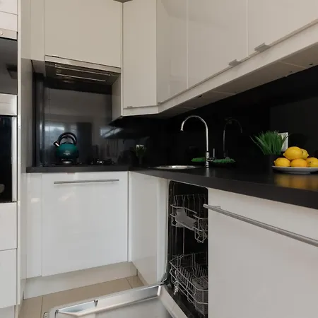 Sunny City Centre Apartment By Noclegi Renters Warschau Exterior foto